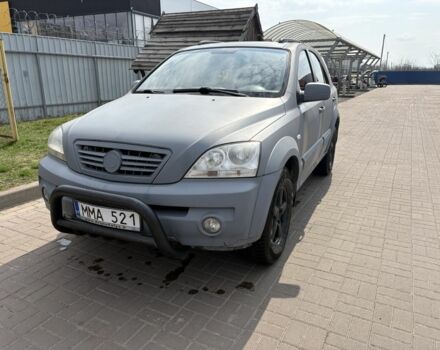 Серый Киа Соренто, объемом двигателя 2.5 л и пробегом 354 тыс. км за 4000 $, фото 1 на Automoto.ua