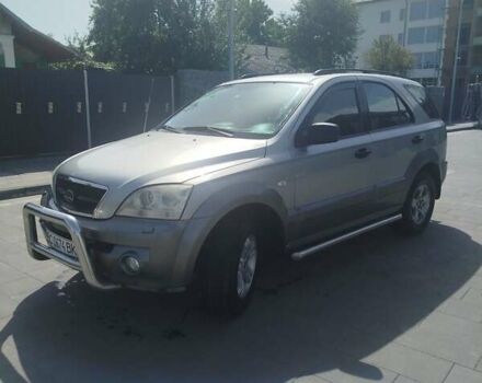 Серый Киа Соренто, объемом двигателя 2.35 л и пробегом 280 тыс. км за 5600 $, фото 1 на Automoto.ua