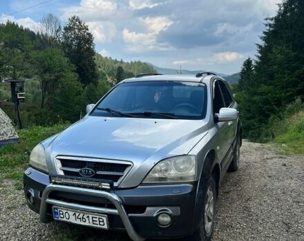 Серый Киа Соренто, объемом двигателя 2.4 л и пробегом 324 тыс. км за 5400 $, фото 1 на Automoto.ua