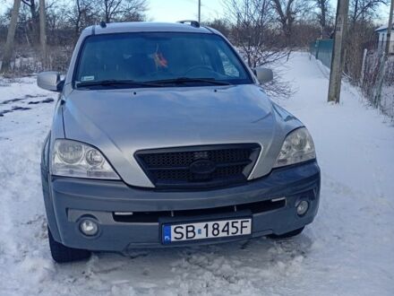 Серый Киа Соренто, объемом двигателя 2 л и пробегом 98 тыс. км за 4700 $, фото 1 на Automoto.ua