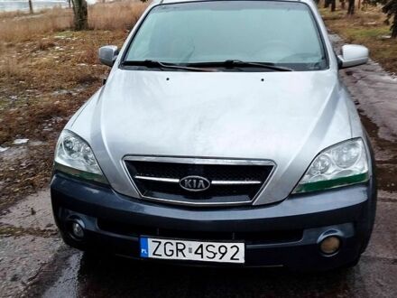 Серый Киа Соренто, объемом двигателя 2.5 л и пробегом 270 тыс. км за 5500 $, фото 1 на Automoto.ua