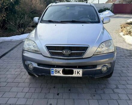 Серый Киа Соренто, объемом двигателя 2.5 л и пробегом 217 тыс. км за 4440 $, фото 1 на Automoto.ua