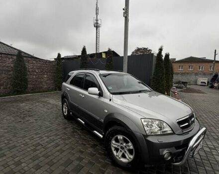 Серый Киа Соренто, объемом двигателя 2.5 л и пробегом 270 тыс. км за 6800 $, фото 1 на Automoto.ua