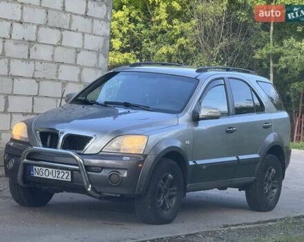 Сірий Кіа Соренто, об'ємом двигуна 2.5 л та пробігом 250 тис. км за 3999 $, фото 1 на Automoto.ua