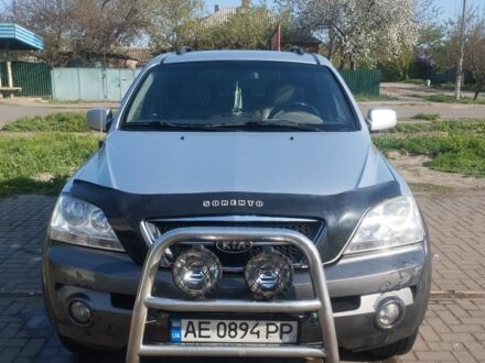 Киа Соренто 2004 в Славянске на Automoto.ua Серый Киа Соренто, объемом двигателя 2.5 л и пробегом 3 тыс. км за 7000 $, фото 1 на Automoto.ua