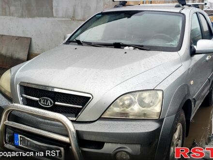 Киа Соренто 2004 в Славянске на Automoto.ua Серый Киа Соренто, объемом двигателя 24 л и пробегом 312 тыс. км за 4300 $, фото 1 на Automoto.ua