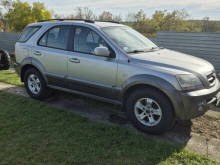 Серый Киа Соренто, объемом двигателя 2.5 л и пробегом 284 тыс. км за 5000 $, фото 1 на Automoto.ua