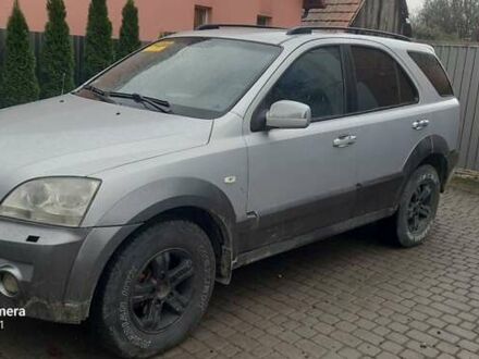 Киа Соренто 2004 в Тячеве на Automoto.ua Серый Киа Соренто, объемом двигателя 2.5 л и пробегом 310 тыс. км за 6000 $, фото 1 на Automoto.ua