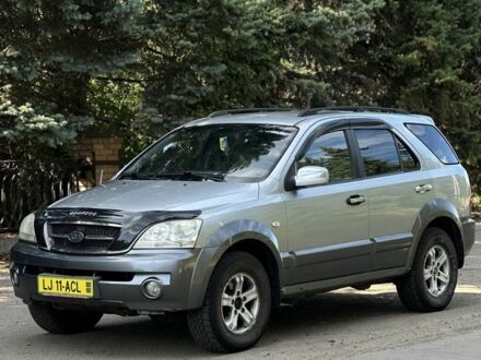 Сірий Кіа Соренто, об'ємом двигуна 2.5 л та пробігом 353 тис. км за 4500 $, фото 1 на Automoto.ua