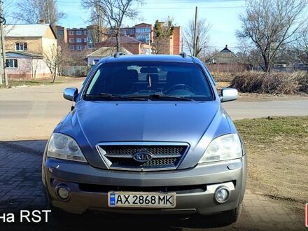 Киа Соренто 2004 в Ахтырке на Automoto.ua Серый Киа Соренто, объемом двигателя 2.5 л и пробегом 240 тыс. км за 7200 $, фото 1 на Automoto.ua