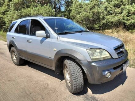 Киа Соренто 2004 в Павлограде на Automoto.ua Серый Киа Соренто, объемом двигателя 2.5 л и пробегом 250 тыс. км за 4000 $, фото 1 на Automoto.ua
