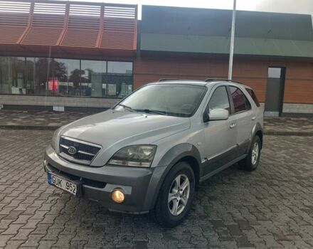 Серый Киа Соренто, объемом двигателя 2.5 л и пробегом 270 тыс. км за 3650 $, фото 1 на Automoto.ua