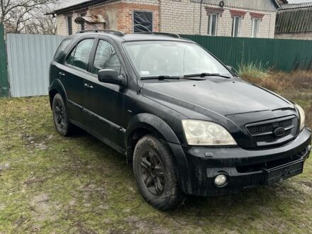 Серый Киа Соренто, объемом двигателя 2.5 л и пробегом 350 тыс. км за 4200 $, фото 1 на Automoto.ua