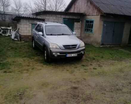 Серый Киа Соренто, объемом двигателя 2.5 л и пробегом 280 тыс. км за 4250 $, фото 1 на Automoto.ua