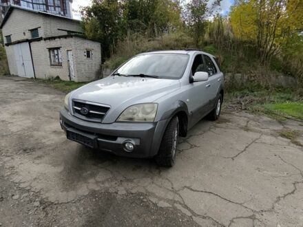 Киа Соренто 2005 в Луцке на Automoto.ua Серый Киа Соренто, объемом двигателя 2.5 л и пробегом 350 тыс. км за 3500 $, фото 1 на Automoto.ua