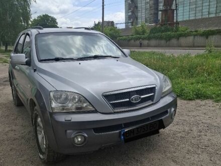 Кіа Соренто 2005 у Сумах на Automoto.ua Сірий Кіа Соренто, об'ємом двигуна 2.5 л та пробігом 225 тис. км за 7100 $, фото 1 на Automoto.ua