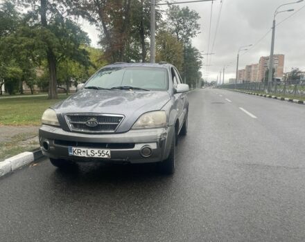 Серый Киа Соренто, объемом двигателя 2.5 л и пробегом 300 тыс. км за 4000 $, фото 1 на Automoto.ua