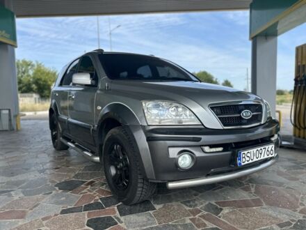 Киа Соренто 2005 в Павлограде на Automoto.ua Серый Киа Соренто, объемом двигателя 2.5 л и пробегом 252 тыс. км за 4500 $, фото 1 на Automoto.ua