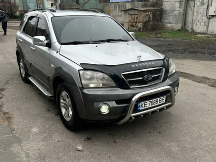 Серый Киа Соренто, объемом двигателя 2.4 л и пробегом 360 тыс. км за 6950 $, фото 1 на Automoto.ua
