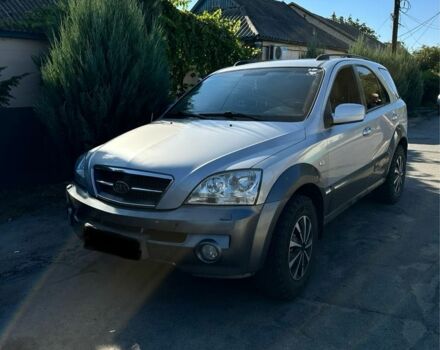 Серый Киа Соренто, объемом двигателя 2.5 л и пробегом 340 тыс. км за 4500 $, фото 1 на Automoto.ua