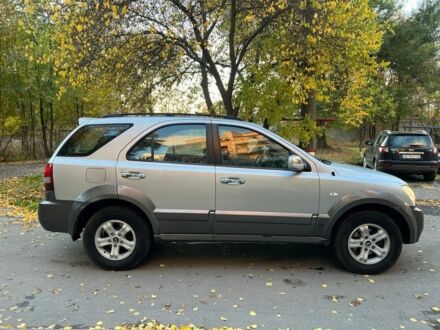 Киа Соренто 2005 в Синельниковом на Automoto.ua Серый Киа Соренто, объемом двигателя 2.5 л и пробегом 100 тыс. км за 3850 $, фото 1 на Automoto.ua