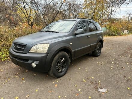 Серый Киа Соренто, объемом двигателя 2.5 л и пробегом 419 тыс. км за 4500 $, фото 1 на Automoto.ua