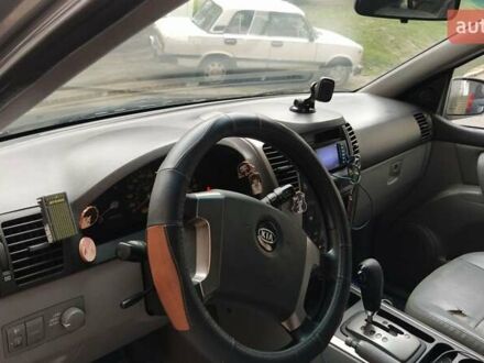 Киа Соренто 2005 в Хмельницком на Automoto.ua Серый Киа Соренто, объемом двигателя 2.5 л и пробегом 300 тыс. км за 7999 $, фото 1 на Automoto.ua
