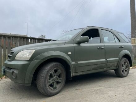 Серый Киа Соренто, объемом двигателя 2.5 л и пробегом 210 тыс. км за 3500 $, фото 1 на Automoto.ua