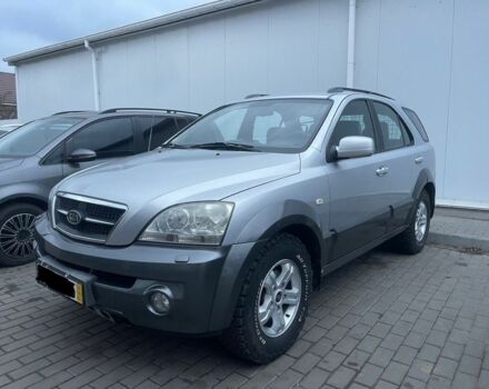 Серый Киа Соренто, объемом двигателя 2.5 л и пробегом 235 тыс. км за 4300 $, фото 1 на Automoto.ua