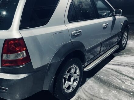 Киа Соренто 2005 в Кривом Роге на Automoto.ua Серый Киа Соренто, объемом двигателя 2.5 л и пробегом 350 тыс. км за 4200 $, фото 1 на Automoto.ua