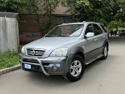 Кіа Соренто 2005 у Славянске на Automoto.ua Сірий Кіа Соренто, об'ємом двигуна 2.5 л та пробігом 288 тис. км за 3600 $, фото 1 на Automoto.ua