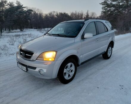 Серый Киа Соренто, объемом двигателя 2.5 л и пробегом 300 тыс. км за 4300 $, фото 1 на Automoto.ua