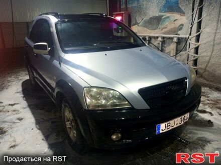 Кіа Соренто 2005 у Покровском на Automoto.ua Сірий Кіа Соренто, об'ємом двигуна 25 л та пробігом 312 тис. км за 4900 $, фото 1 на Automoto.ua