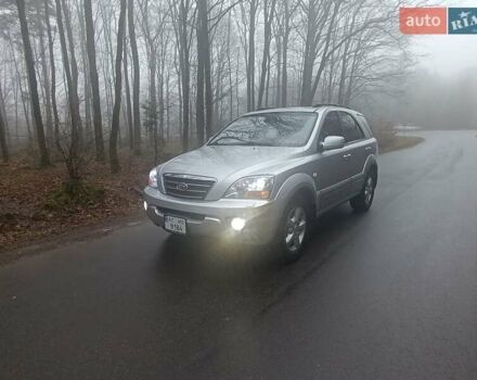 Серый Киа Соренто, объемом двигателя 2.5 л и пробегом 237 тыс. км за 8844 $, фото 1 на Automoto.ua