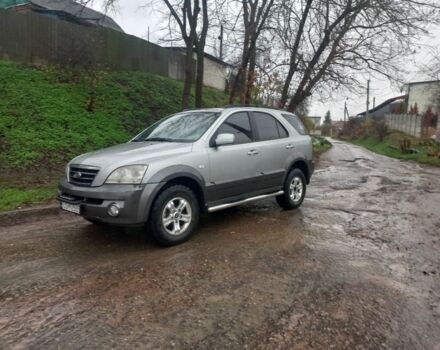 Серый Киа Соренто, объемом двигателя 2.5 л и пробегом 207 тыс. км за 4000 $, фото 1 на Automoto.ua