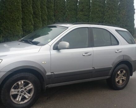 Сірий Кіа Соренто, об'ємом двигуна 2.5 л та пробігом 262 тис. км за 3800 $, фото 1 на Automoto.ua