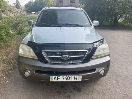 Киа Соренто 2006 в Апостолове на Automoto.ua Серый Киа Соренто, объемом двигателя 2.4 л и пробегом 400 тыс. км за 4700 $, фото 1 на Automoto.ua