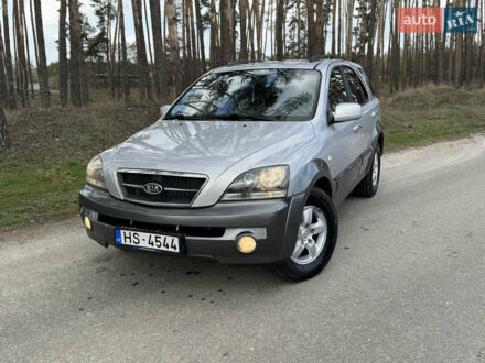 Кіа Соренто 2006 у Харкові на Automoto.ua Сірий Кіа Соренто, об'ємом двигуна 2.5 л та пробігом 263 тис. км за 5250 $, фото 1 на Automoto.ua