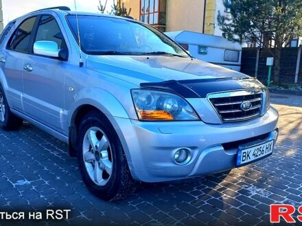 Серый Киа Соренто, объемом двигателя 2.5 л и пробегом 305 тыс. км за 7800 $, фото 1 на Automoto.ua