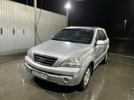 Серый Киа Соренто, объемом двигателя 2.5 л и пробегом 345 тыс. км за 6200 $, фото 1 на Automoto.ua