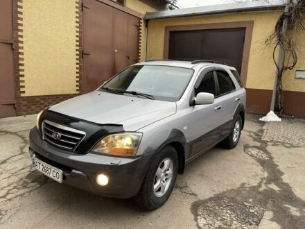 Киа Соренто 2006 в Краматорске на Automoto.ua Серый Киа Соренто, объемом двигателя 2.5 л и пробегом 200 тыс. км за 7500 $, фото 1 на Automoto.ua