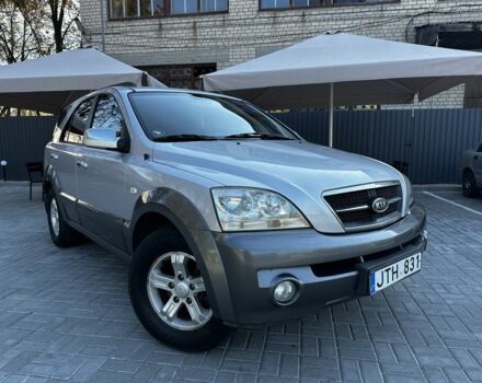 Серый Киа Соренто, объемом двигателя 2.5 л и пробегом 200 тыс. км за 4700 $, фото 1 на Automoto.ua