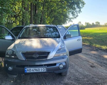 Сірий Кіа Соренто, об'ємом двигуна 2.5 л та пробігом 251 тис. км за 7300 $, фото 1 на Automoto.ua