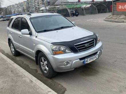 Киа Соренто 2006 в Днепре (Днепропетровске) на Automoto.ua Серый Киа Соренто, объемом двигателя 2.5 л и пробегом 198 тыс. км за 8100 $, фото 1 на Automoto.ua