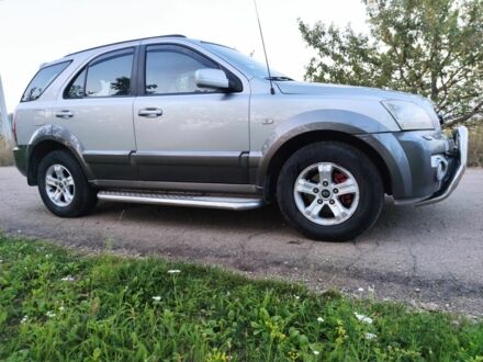 Киа Соренто 2006 в Галиче на Automoto.ua Серый Киа Соренто, объемом двигателя 2 л и пробегом 280 тыс. км за 4300 $, фото 1 на Automoto.ua