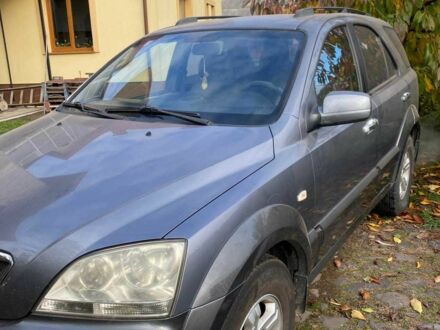 Киа Соренто 2006 в Нетешине на Automoto.ua Серый Киа Соренто, объемом двигателя 2.5 л и пробегом 260 тыс. км за 4400 $, фото 1 на Automoto.ua