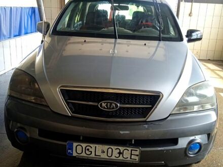 Серый Киа Соренто, объемом двигателя 2.5 л и пробегом 320 тыс. км за 3500 $, фото 1 на Automoto.ua