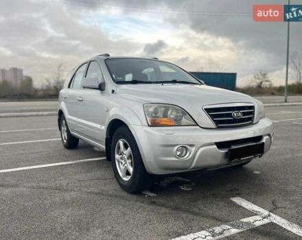Серый Киа Соренто, объемом двигателя 2.5 л и пробегом 217 тыс. км за 4600 $, фото 1 на Automoto.ua