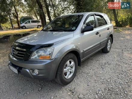 Киа Соренто 2007 в Покровском на Automoto.ua Серый Киа Соренто, объемом двигателя 2.5 л и пробегом 217 тыс. км за 8700 $, фото 1 на Automoto.ua