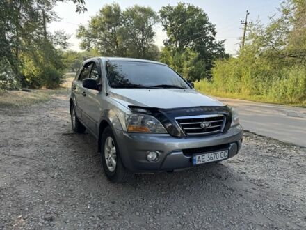 Кіа Соренто 2007 у Покровском на Automoto.ua Сірий Кіа Соренто, об'ємом двигуна 2.5 л та пробігом 217 тис. км за 8700 $, фото 1 на Automoto.ua